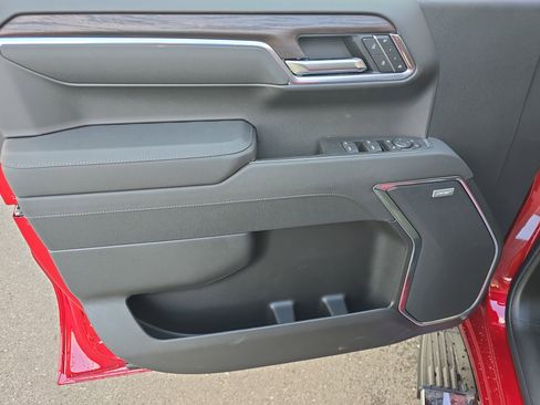 New 2026 GMC Sierra 1500 SLT w/ SLT Premium Plus Package image 14