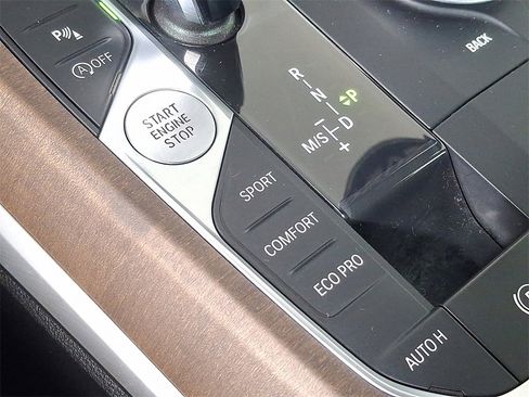 Used 2020 BMW 330i xDrive Sedan w/ Convenience Package image 27