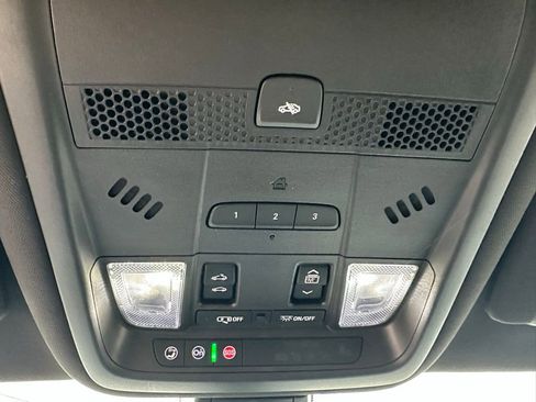 Used 2023 Cadillac XT6 Premium Luxury w/ Technology Package image 24