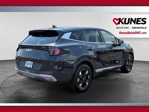 Used 2026 Kia Sportage LX FWD image 9