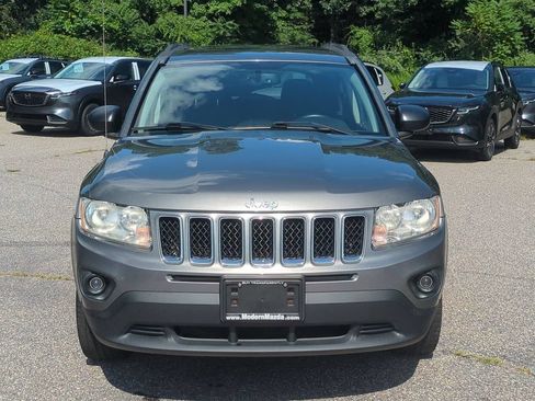 Used 2012 Jeep Compass Latitude AWD/4WD image 9