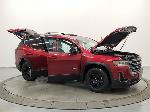 Used 2023 GMC Acadia AT4 w/ Technology Package image 9