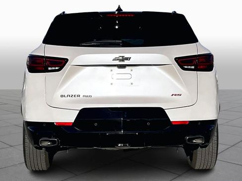 Used 2025 Chevrolet Blazer RS w/ Driver Confidence II Package image 4