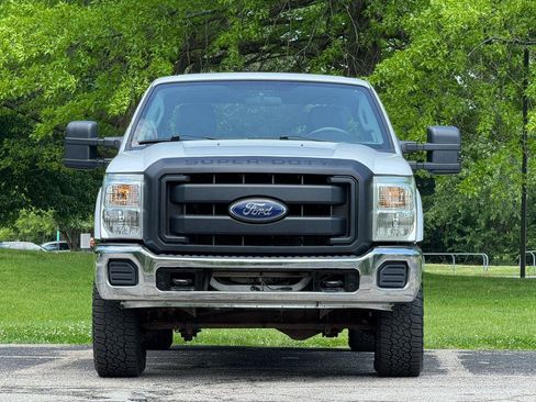Used 2014 Ford F250 XL w/ Power Equipment Group AWD/4WD image 12