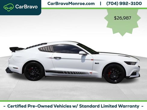 Used 2017 Ford Mustang GT w/ Black Accent Package RWD image 8