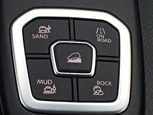 New 2026 Nissan Frontier PRO-4X image 7