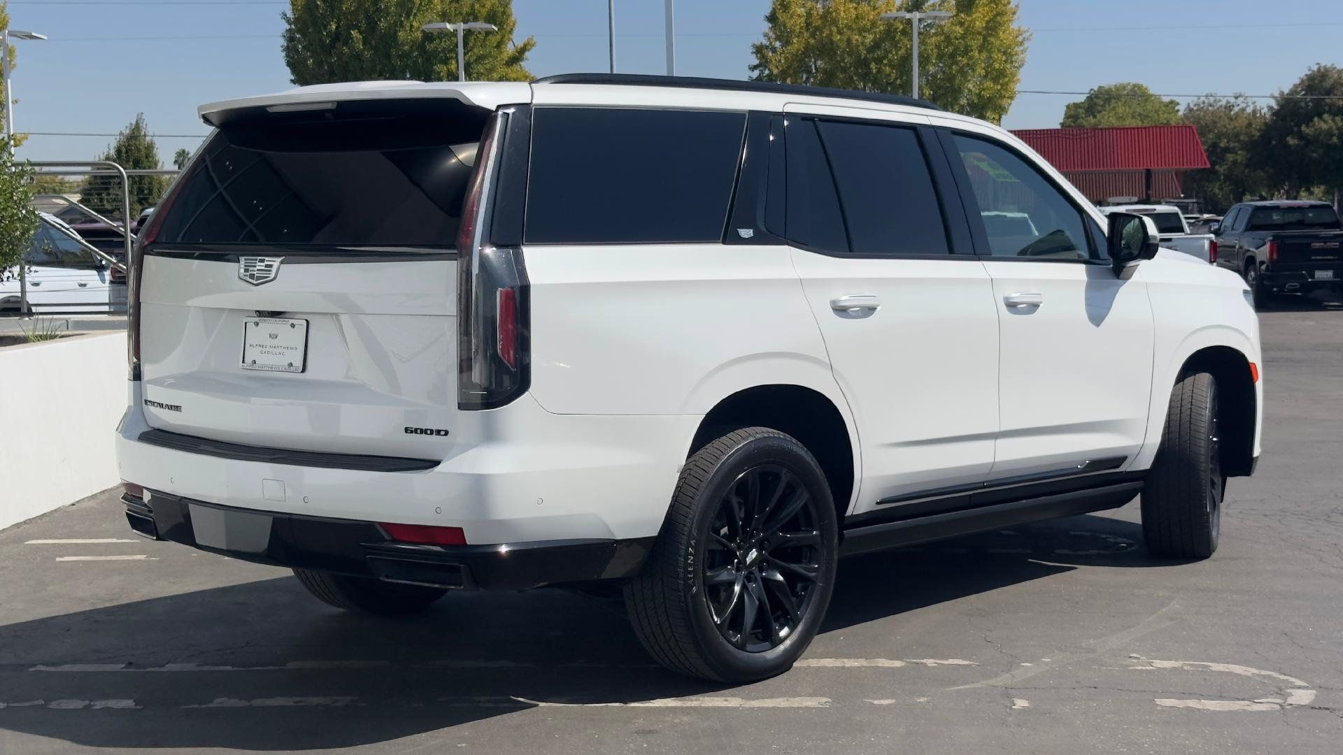 Used 2021 Cadillac Escalade Sport w/ Driver Assist Tech Package AWD/4WD image 3
