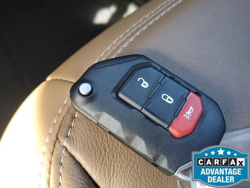 Used 2023 Jeep Gladiator Rubicon w/ LED Lighting Group image 40