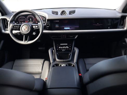 New 2026 Porsche Cayenne E-Hybrid AWD/4WD image 21