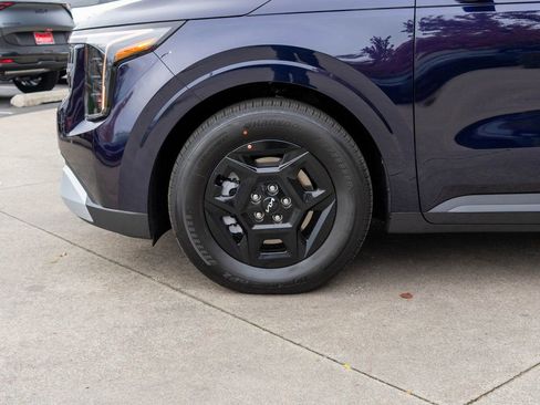 New 2026 Kia Carnival image 29