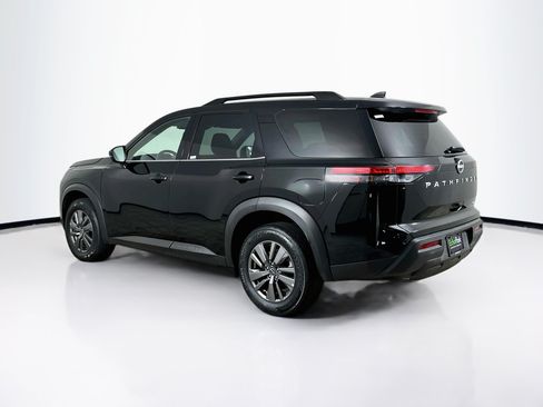 Used 2025 Nissan Pathfinder SV AWD/4WD image 5
