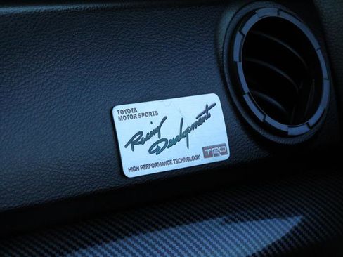 Used 2015 Toyota Tundra SR5 w/ TRD Off Road Package image 33