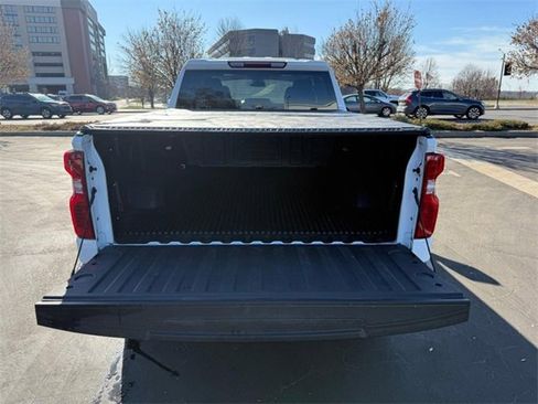 Used 2024 Chevrolet Silverado 1500 Custom w/ Turbomax Blackout Package image 5