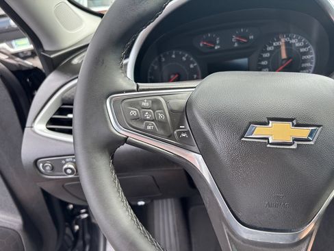 Used 2024 Chevrolet Malibu LT w/ Midnight Edition FWD image 16