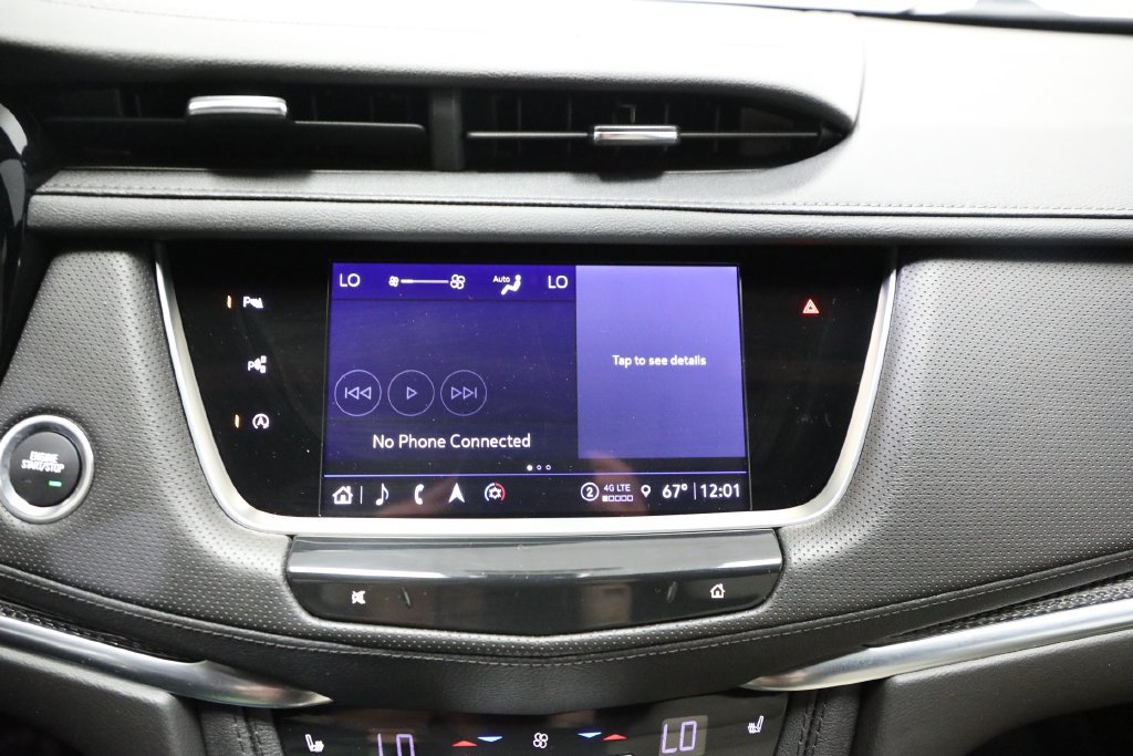Used 2025 Cadillac XT5 Sportv w/ LPO, Red Accent Package AWD/4WD image 5