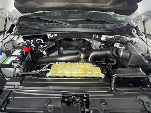 Used 2020 Ford F150 Platinum w/ Equipment Group 701A Luxury image 54