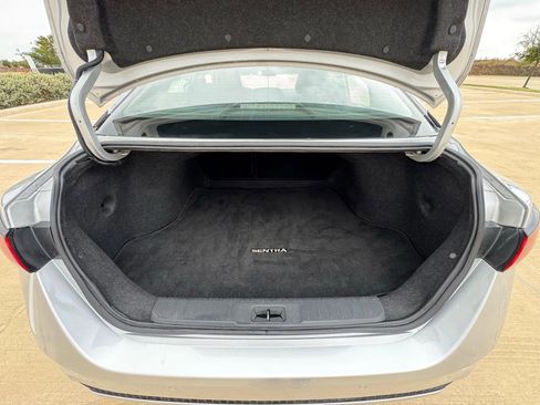 Used 2023 Nissan Sentra SV image 52