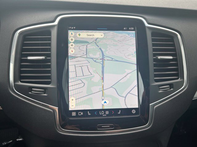 Certified 2025 Volvo XC90 B5 Core AWD/4WD image 23