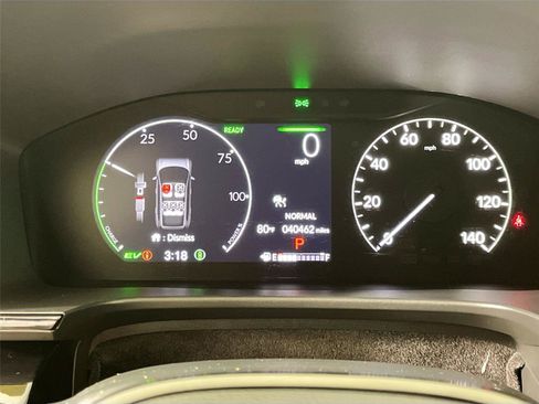 Used 2024 Honda CR-V Sport Touring image 19