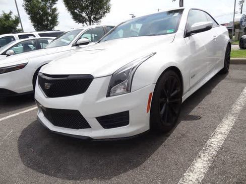 Used 2017 Cadillac ATS V w/ Luxury Package RWD image 1