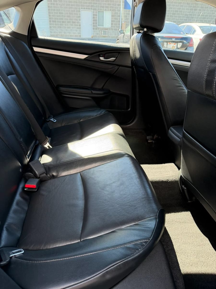 Used 2017 Honda Civic EX-L image 10