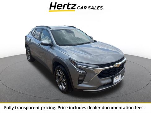Used 2025 Chevrolet Trax LT w/ LT Convenience Package FWD image 1