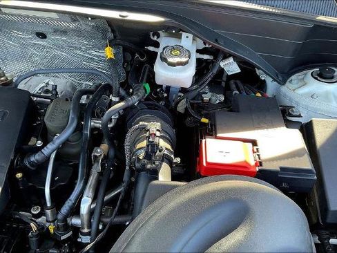 Used 2023 Chevrolet TrailBlazer RS w/ Convenience Package image 32