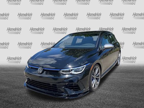 Used 2024 Volkswagen Golf R AWD/4WD image 5