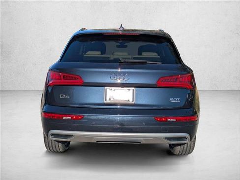 Used 2018 Audi Q5 2.0T Premium Plus w/ Premium Plus Package image 7