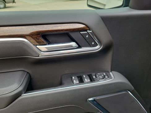 New 2026 GMC Sierra 1500 SLE w/ Preferred Package image 16