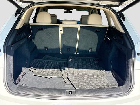 Used 2021 Audi Q5 2.0T Premium w/ Convenience Package image 26