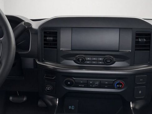 Used 2022 Ford F150 XL w/ STX Black Appearance Package RWD image 15