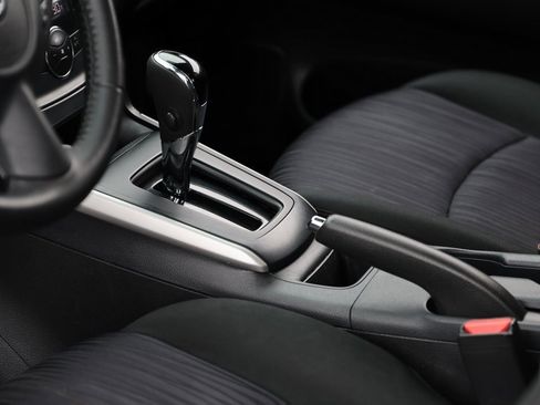 Used 2019 Nissan Sentra SV image 13