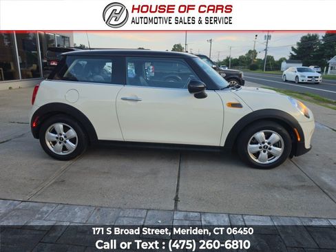 Used 2015 MINI Cooper 2-Door Hardtop FWD image 4