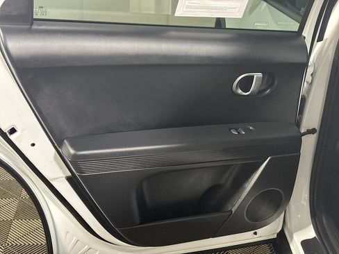 Used 2024 Hyundai Ioniq 5 SEL AWD/4WD image 19