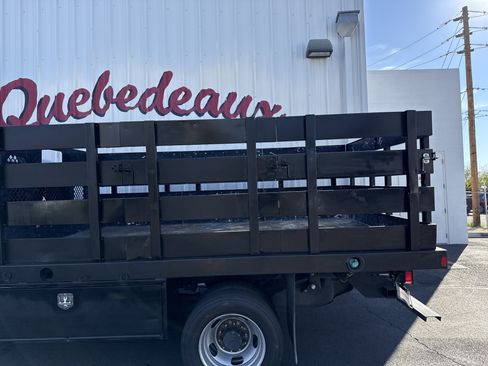 Used 2020 RAM 4500 Tradesman w/ Chrome Appearance Group image 2