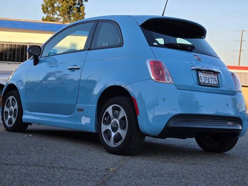Used 2016 FIAT 500 e FWD image 17