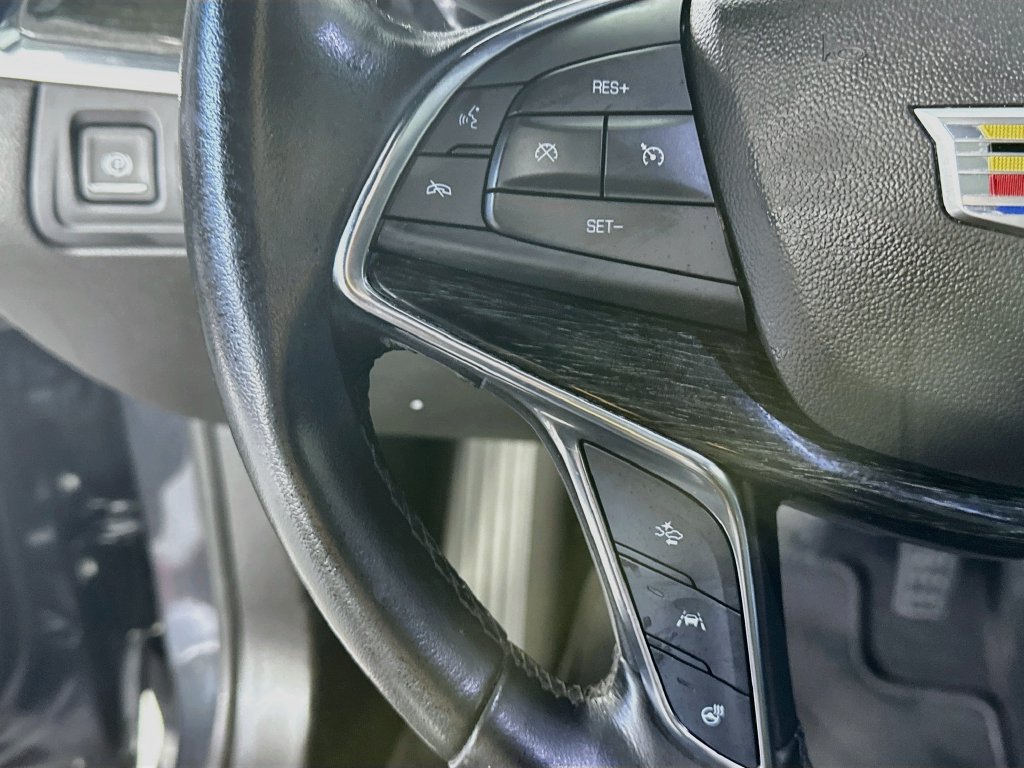 Used 2021 Cadillac XT5 Premium Luxury FWD image 25