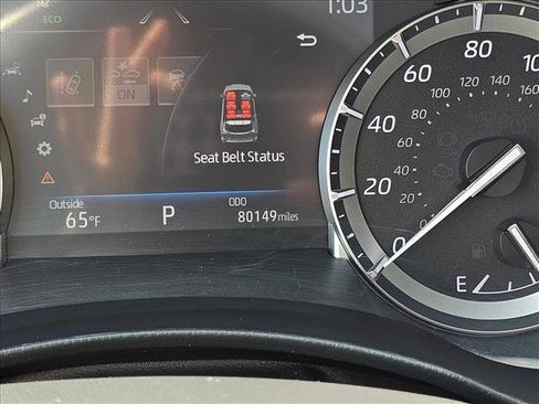 Used 2022 Toyota Highlander XLE AWD/4WD image 29