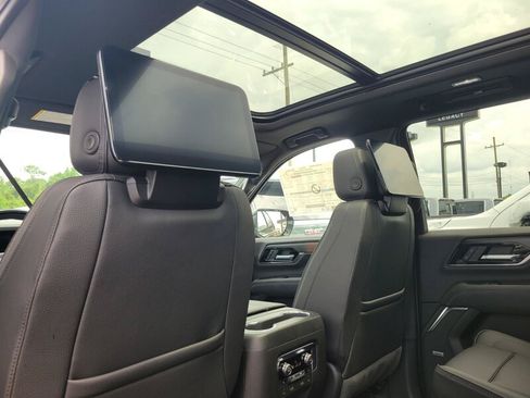 New 2026 GMC Yukon Denali w/ Advanced Technology Package RWD image 28