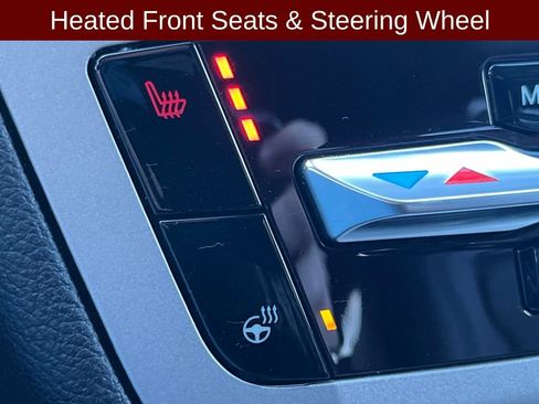 Used 2024 Ford Explorer XLT w/ Equipment Group 202A image 15