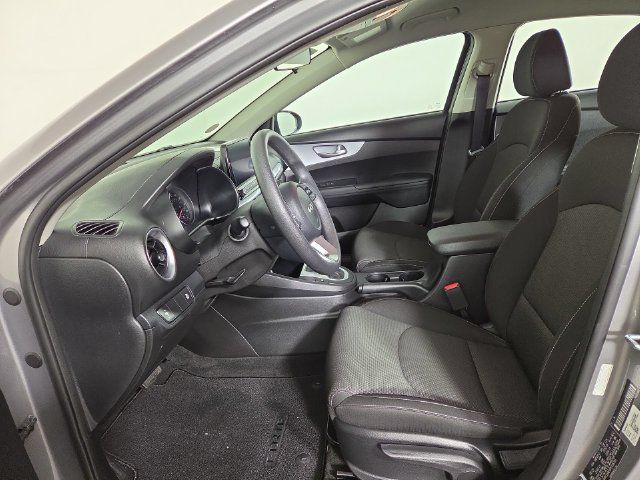 Certified 2023 Kia Forte LXS FWD image 11