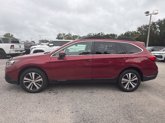 Used 2019 Subaru Outback 2.5i Limited AWD/4WD image 2