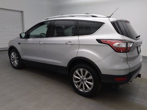 Used 2017 Ford Escape Titanium FWD image 3