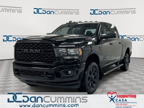 Used 2022 RAM 2500 Big Horn w/ Night Edition AWD/4WD image 1