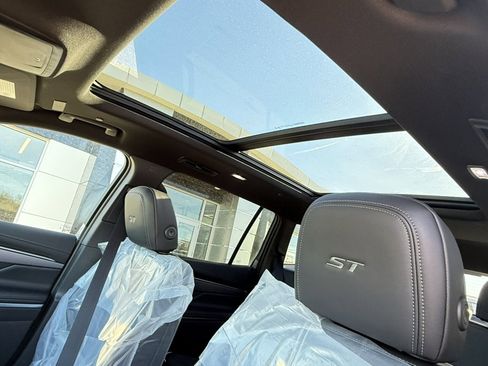 New 2026 Buick Enclave Sport Touring image 13