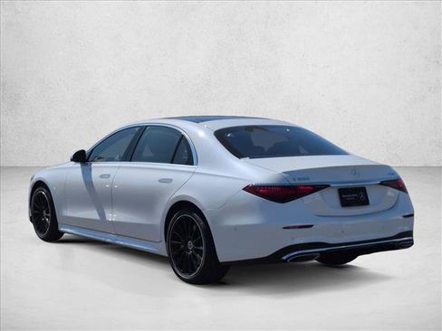 New 2026 Mercedes-Benz S 500 4MATIC image 9