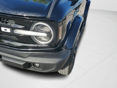 Used 2022 Ford Bronco Outer Banks AWD/4WD image 27