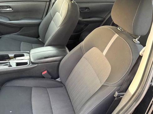 Certified 2024 Nissan Sentra SV image 31