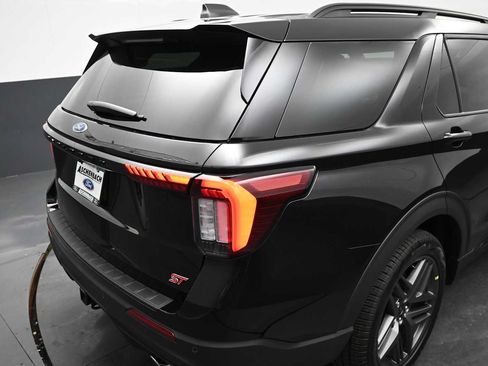 New 2026 Ford Explorer ST w/ Sun And Sound Package AWD/4WD image 17